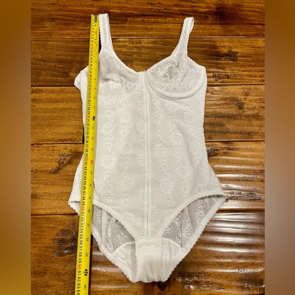 Vintage Flexees white stretch bodysuit shapewear - Picture 10 of 13